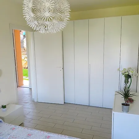 Asia * ストレーザ